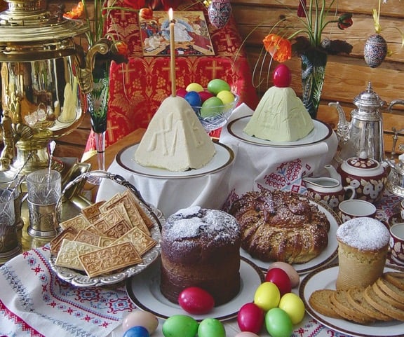 Ortodoksisen veljesyhteisö Pokrovan pääsiäispöytä